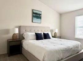 Landing Beautiful 1BD Gym Clubhouse