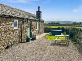 Borrowdale Cottage, hotel a Brough