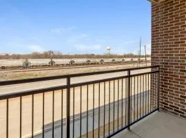 Landing Apartments - Magnolia on Main