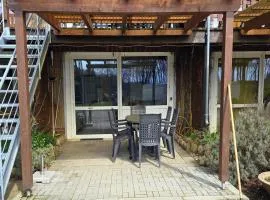 Mobile Home im Ferienpark mit Seezugang