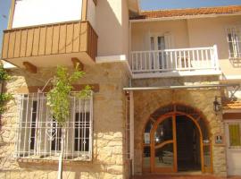 Hotel Elvines, מלון ב-לה פרלה, מר דל פלאטה