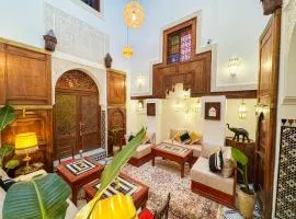 Medina Sky - Renovated Recent