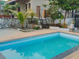 Club Woods Villa - Gaikwads Woods Villa B12E, hotel a Purandhar