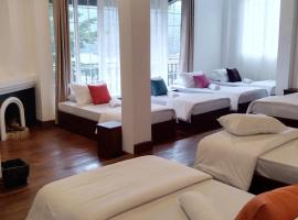 Star Gate Hostel, hotel em Nuwara Eliya