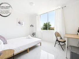 Convenient Double Stay in Heart of Cabramatta - Shared Bathroom and Kitchen
