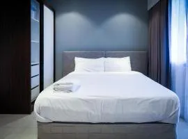 Top Floor Studio Non-Resort Unit Tambuli Tower D