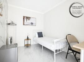 Convenient Single Stay in Vibrant Cabramatta - Shared Bathroom, khách sạn ở Cabramatta