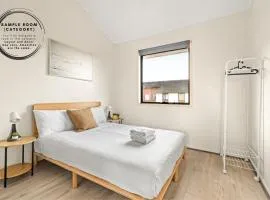 Tranquil Double Room - Walk to Train & Cabramatta Eats - Shared Bathroom