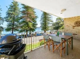Manly Cove - Beachfront Living by Wharf & Cafés