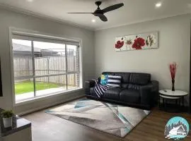 Elegant 7BR Family Retreat Sleeps 14