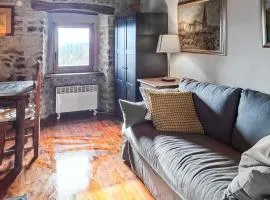 2 Bedroom Awesome Home In Buzet