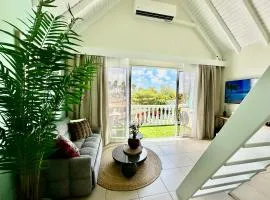Caribbean Court Loft - Resort View Apartment