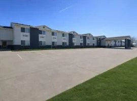 Super 8 by Wyndham Smithville Kansas City