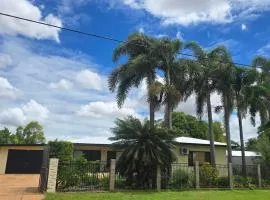 Life is good in Parkside Relaxing 3 BR Retreat