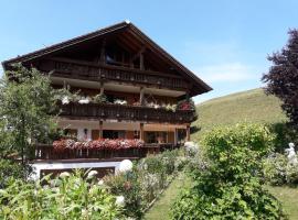 Ferienwohnung Huglfing mit Alpen Blick, hotel em Huglfing