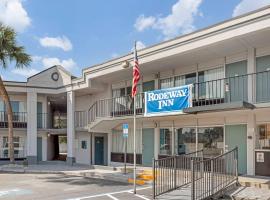 Rodeway Inn Orange Park - Jacksonville near Naval Air Station, hotel i Orange Park