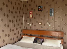 SK Cottages Gehna Mukteshwar, hotel a Mukteshwar