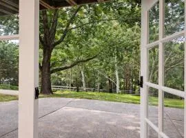 Bougainvillea Hideaway