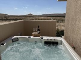 בקצה הוואדי - The Wadi Edge, hotel v destinaci Jerucham