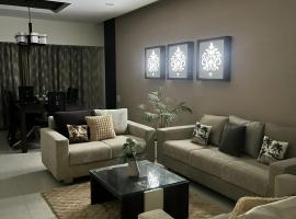 Homly Stays 4BHK 1209 Pinnacle D Dreams, Hotel in Indore