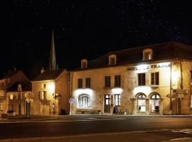 Hôtel de France โรงแรมในแซงต์-ซาแว็ง