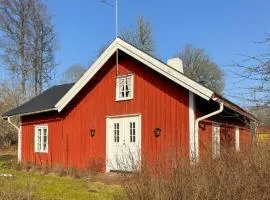 3 Bedroom Beautiful Home In Mullsjö