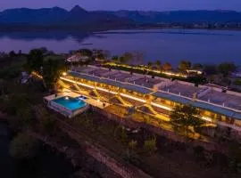 Neelkanth Forest Retreat