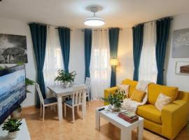 Apartalux Mediterráneo, hotel v destinácii Grao de Castellón