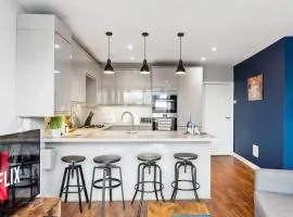 'Bright Gem by the Sea' Premium Central 2 bedroom flat