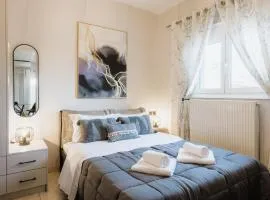 Zoe's Luxury Living