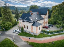 Penzion Vila Machů, Hotel in Kopřivnice