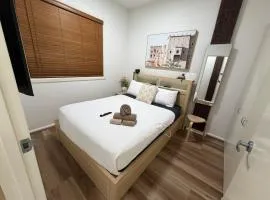 ICC Executive Retreat, 250m to Waterfront & CBD