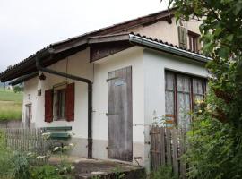 Ferme en pleine nature, Hotel in Boudevilliers