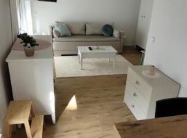 Charming apartment in downtown Suhl, hotel en Suhl