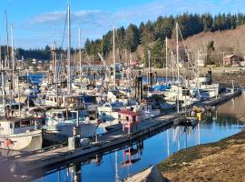 The Orca Inn, hotelli kohteessa Alert Bay