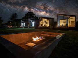 Viesnīca Inaka Cabin And Natural Hot Springs Kintamani pilsētā Kubupenlokan