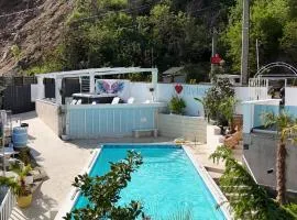 Riviera 990 - Resort & Restaurant