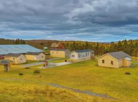 Cottage Complex 8 Bedroom At Equestrian House