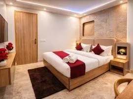 Dreamwood Luxury Hotel Near Sec 29 Gurgaon