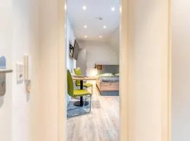 Schmidt-einander W 8