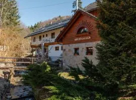 Chata Alpina Čertov