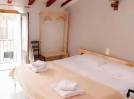 Casa De Pueblo Raval