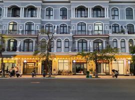 Raku Hotel Garden Grandworld Phú Quốc, hotel di Phu Quoc