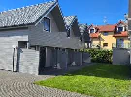 DOMKI MALIBU SARBINOWO