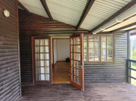 Gabriel Cosy Cabin Retreat, Hotel in Lobamba