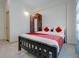 Hotel O Sri Chowdeshwari Boarding And Lodging, hotel i Bangalore