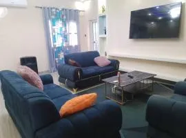 Founoufa Love APPARTS