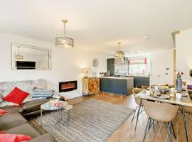 3 Bed in Hope Valley oc-92896