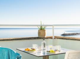 Blanca by Uephotels, хотел в Кан Пикафорт