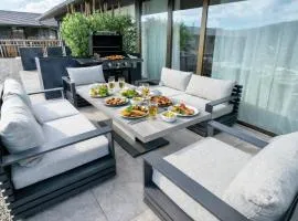 Penthouse Panorama 21C - Seesicht - Massage - BBQ - Billard - Tischkicker - Trampolin - Parkplatz - Deluxe